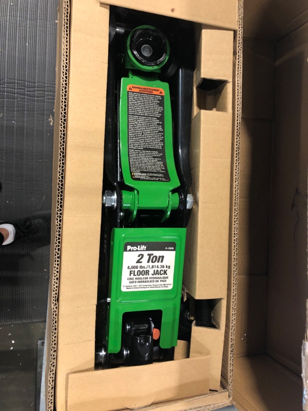 Photo 2 of Pro-LifT F-757G 2 Ton Floor Jack - Car Hydraulic Trolley Jack Lift with 4000 Lbs Capacity for Home Garage Shop, Green Green Trolley Jack