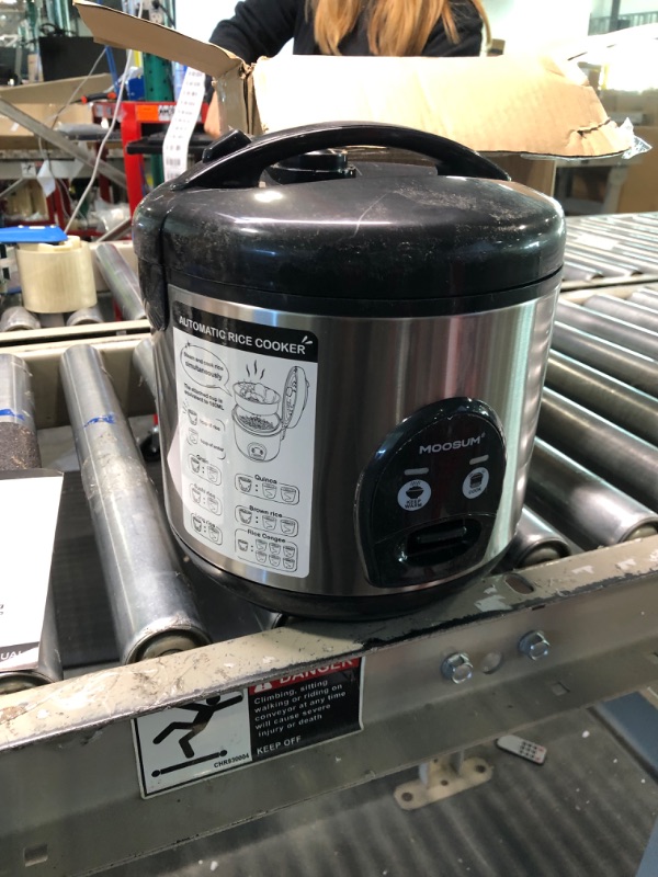 Photo 1 of MOOSUM Electric Rice Cooker with One Touch for Asian Japanese Sushi Rice, 5-cup Uncooked/10-cup Cooked, Fast&Convenient Cooker with Steamer, Stainless Steel Housing and Auto Warmer