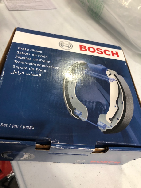 Photo 3 of BOSCH BS849 Blue Parking Brake Shoe Set - Compatible With Select Honda Pilot, Ridgeline; REAR