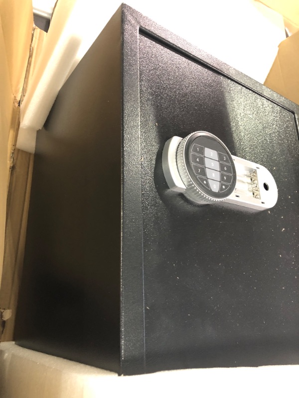 Photo 4 of 13.4 KGS Black Safe 