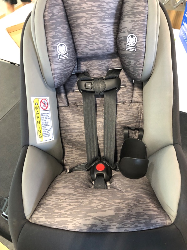 Photo 3 of Cosco Mighty Fit 65 DX Convertible Car Seat (Heather Onyx Gray)