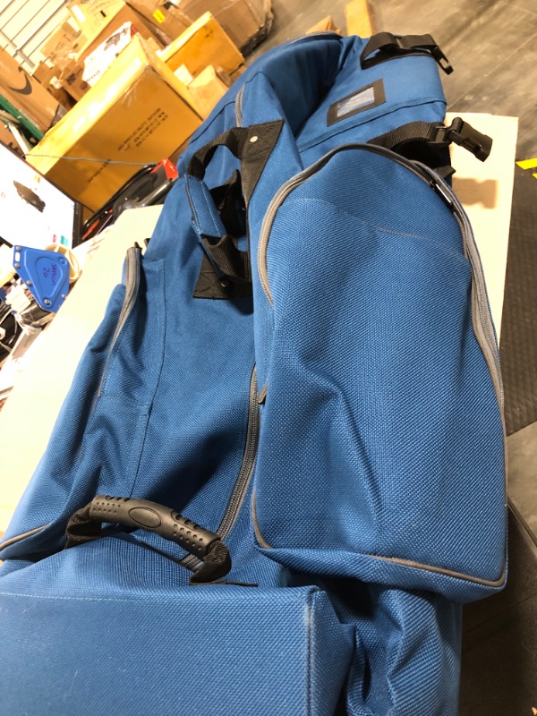Photo 3 of Amazon Basics Soft-Sided Golf Travel Bag Blue