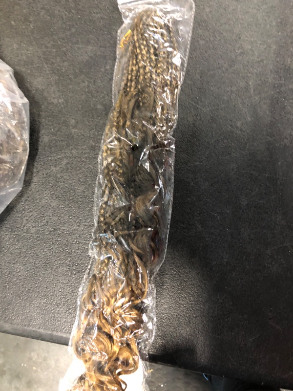 Photo 1 of 7 packs of goddess braids
