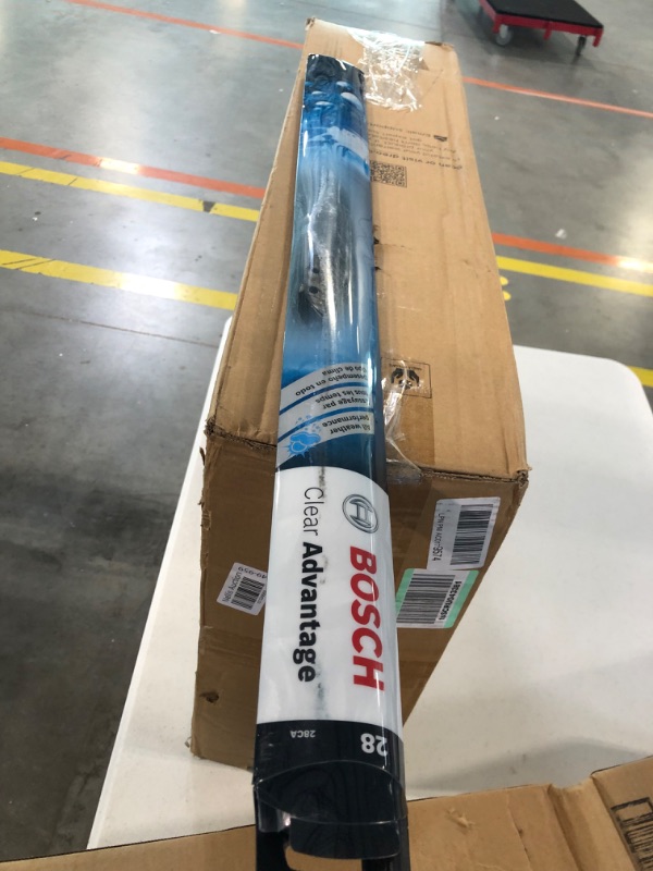 Photo 1 of Bosch Automotive Clear Advantage 28CA Wiper Blade - 28" (Pack of 1) 28CA (28")