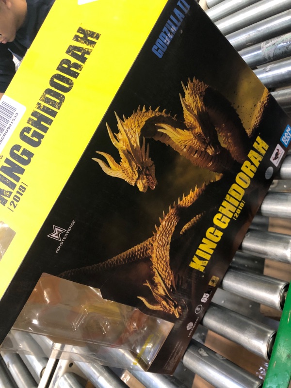 Photo 2 of **FOR PARTS ONLY** MonsterVerse Godzilla King of The Monsters 6' King Ghidorah, Multicolor (MN000000) Single