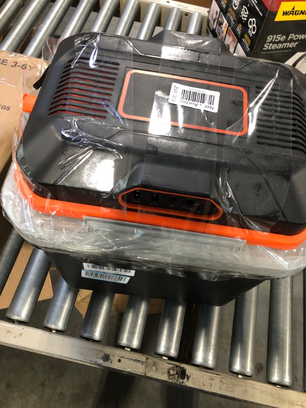 Photo 2 of AooDen Electric Car cooler and Warmer, 26 Quart Capacity, Thermoelectric Iceless Cooler for Travel, Camping, Vehicles, Truck, Home - 12V/24V DC and 120V AC (Black & Orange)

**Design may/ may not differ**