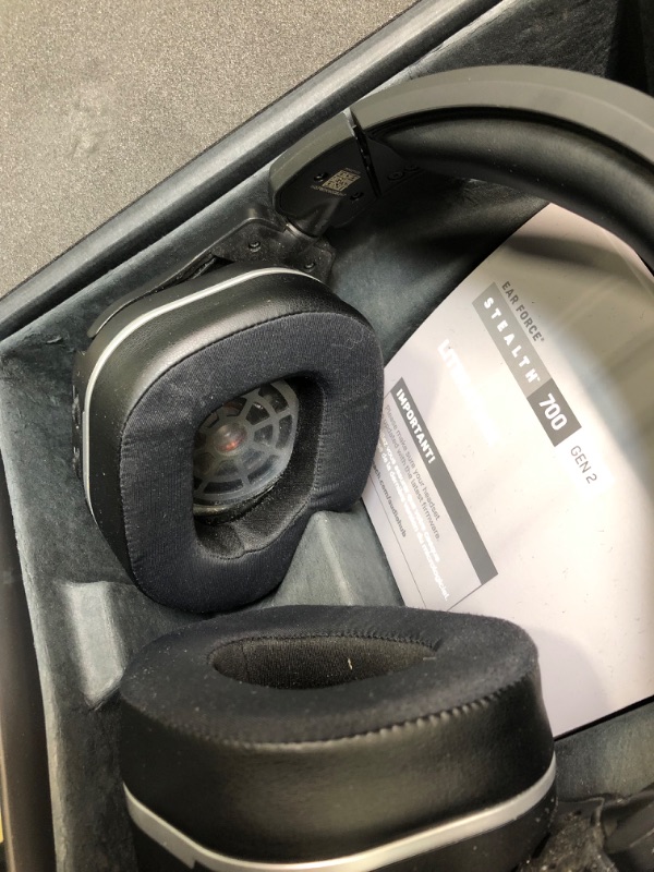 Photo 1 of Turtle Beach Stealth 700 Gen 2 Wireless Gaming Headset for PS5, PS4, PS4 Pro, PlayStation & Nintendo Switch Featuring Bluetooth, 50mm Speakers, 3D Audio Compatibility, and 20-Hour Battery - Black PlayStation Stealth 700 PS