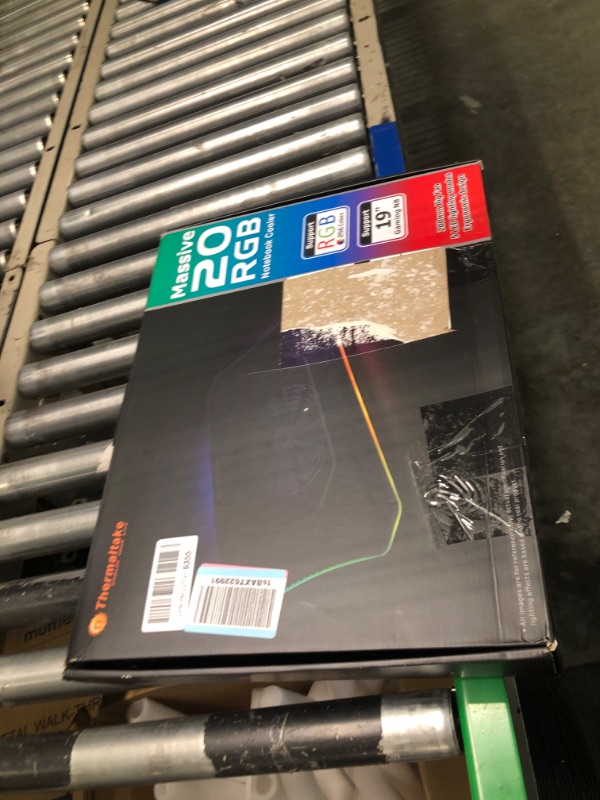Photo 2 of Thermaltake Massive 20 RGB Steel Mesh Panel Single 200mm Fan 10"?19" Laptop Notebook Cooling Pad CL?N014?PL20SW?A