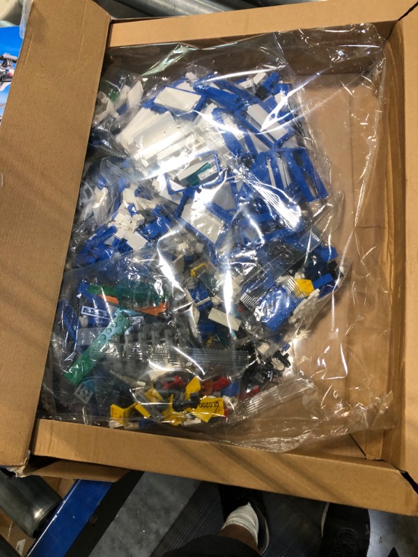 Photo 1 of DG Dreams City Series Building Set, Police Station Building Kits Anti-Terrorism Theme with Helicopters and Multiple Vehicles(1397 Pieces)