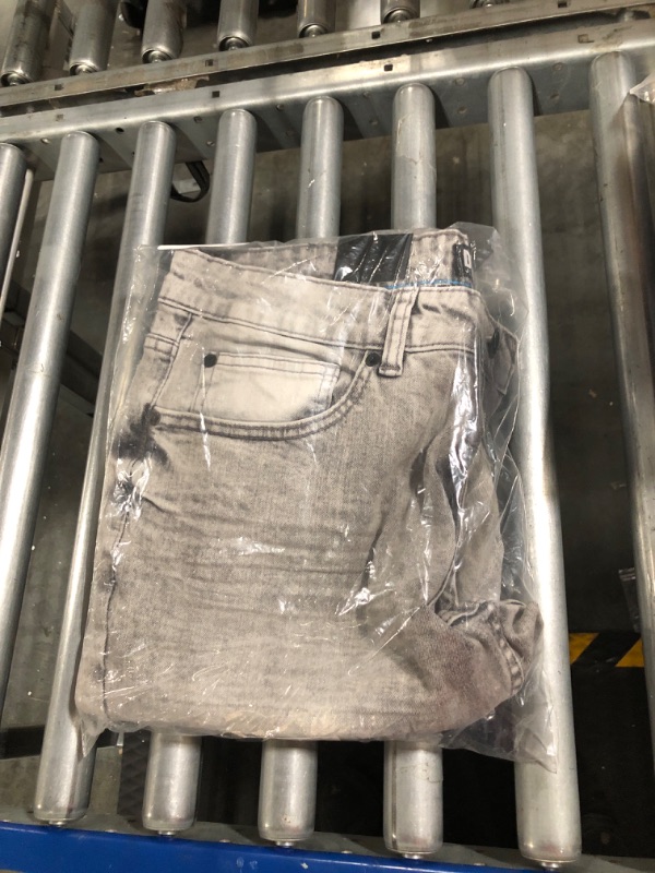 Photo 1 of DKNY Men's Jeans - Bedford Stretch Denim Slim Fit Jeans for Men 33W x 29L Silver Cloud