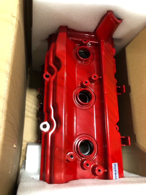 Photo 1 of MITZONE Upgrade Aluminum Valve Covers Left and Right Compatible with 2003-2008 Nissan 350Z Infiniti FX35 G35 M35 VQ35DE 3.5L Part # 13264AM600 13264AM610