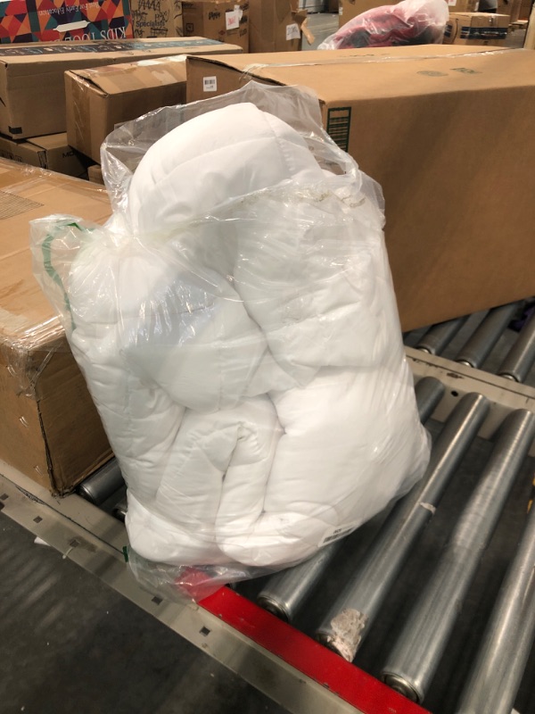 Photo 2 of 
Utopia Bedding Comforter – All Season Comforter Full Size – White Comforter Full - Plush Siliconized Fiberfill - Box Stitched