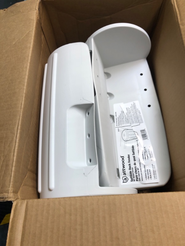Photo 1 of Attwood 93534-1 Softside UV-Resistant Marine 15-Inch Round Corner Dock Fender, White