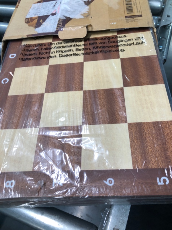 Photo 3 of Husaria Professional Staunton Tournament No. 6 Wooden Chess Game Set with 2 Extra Queens, 3.9" (98mm) Kings No 6