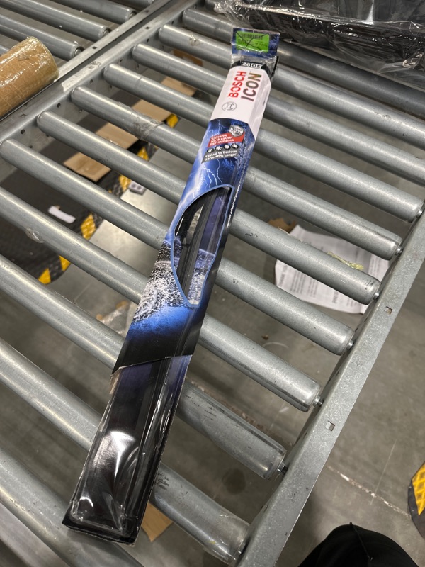 Photo 2 of BOSCH ICON 26OE Premium Beam Wiper Blade - 26" (Single) 26OE Single Wiper Blades