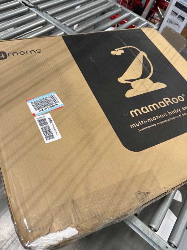 Photo 2 of 4moms MamaRoo Multi-Motion Baby Swing, Bluetooth Baby Swing with 5 Unique Motions, Black

*DAMAGE TO BOX BUT PRODUCT IS FACTORY SEALED*