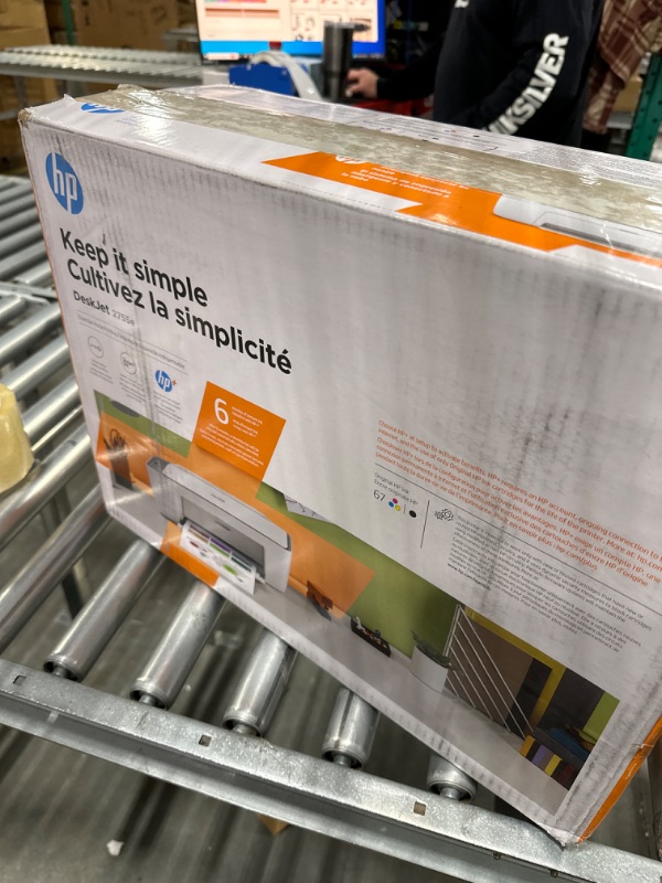 Photo 2 of HP DeskJet 2755e Wireless Color All-in-One Printer with bonus 6 months Instant Ink (26K67A), white

*FACTORY SEALED*