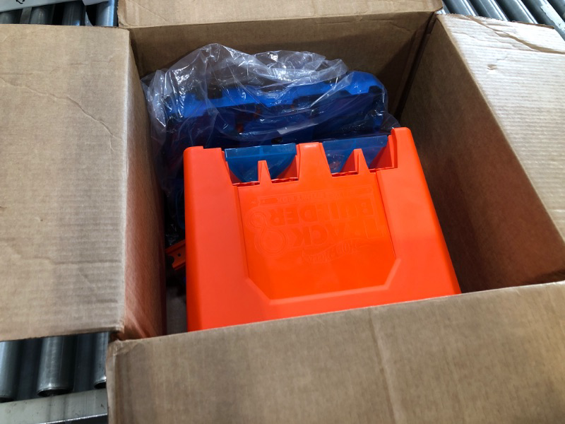 Photo 1 of Hot Wheels Track Builder Playset, Deluxe Stunt Box with 25 Component Parts & 1:64 Scale Toy Car (Amazon Exclusive)
