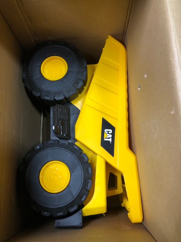 Photo 4 of Caterpillar Tough Rigs Wheel Loader & Dump Truck 2PK