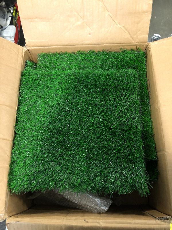 Photo 5 of 11 PCS

Aodaer 11 Pack Artificial Grass Mat 12 x 12 Inch Fake Grass Square Mat Synthetic Turf Patch Tiles with Drainage Hole Grass Rug for DIY Grass Decoration Balcony Patio Chicken Nesting, Grass Green 12 x 12 Inch Grass Green