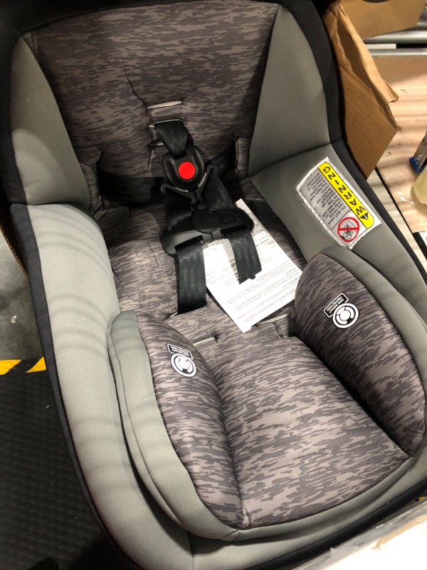 Photo 2 of Cosco Mighty Fit 65 DX Convertible Car Seat (Heather Onyx Gray)