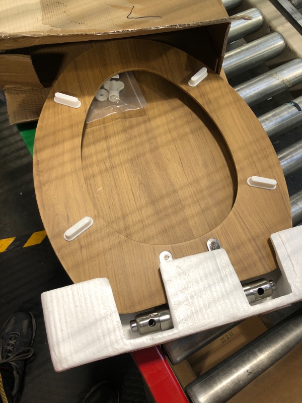 Photo 2 of senplus toilet seats elongated, Enameled Wooden Toilet Seat for standard toilets, Slow close Design, Quick release mechanism, Easy Clean and Install