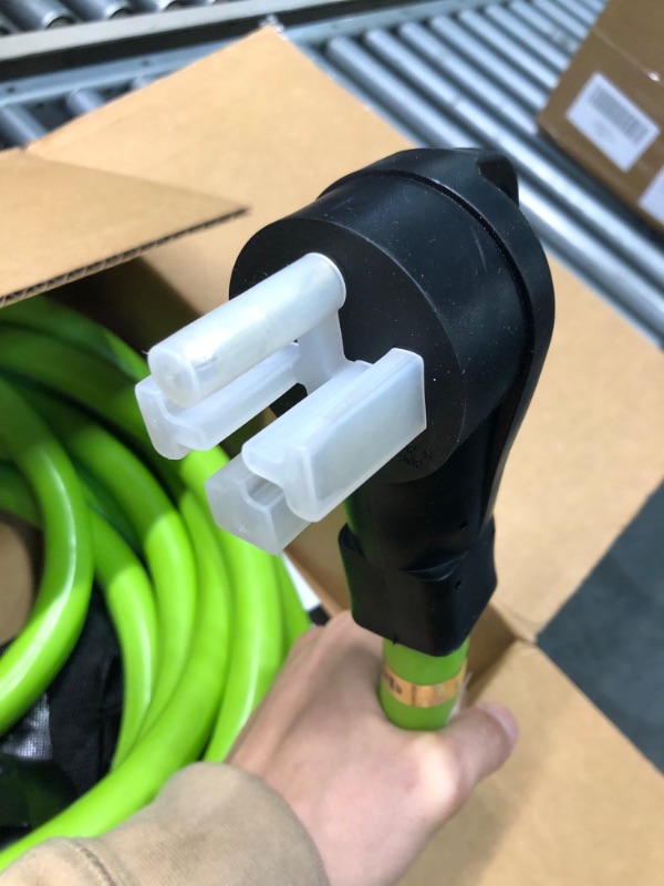 Photo 4 of CircleRiver 50 Amp RV/EV Extension Cord UL Listed, NEMA 14-50P/R Heavy Duty 6/3+8/1 Gauge STW Wire with Grip Handle Green Compatible with Tesla Model 3/S/X/Y EV Charging and RV Trailer (10FT)