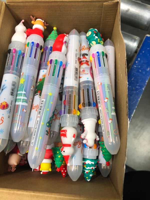 Photo 1 of Yexiya Christmas Multicolor Pen 10 in 1 Colored Retractable Ballpoint Pens Xmas Tree Santa Claus Snowman Reindeer Cute Cartoon Pens for Office School Supplies Students Gift Party Favors(44 Pieces)