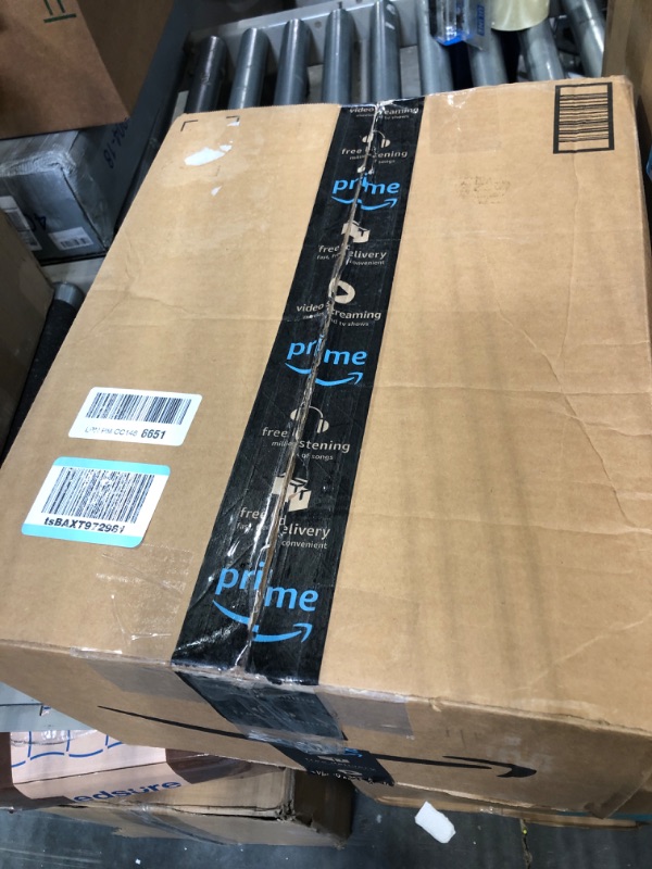 Photo 1 of Airtight Food Storage Containers, Vtopmart 4 Pieces Large BPA Free Plastic Spaghetti Containers with Easy Lock Lids, for Kitchen Pantry Organization and Storage, Include 24 Labels 4 3.2L--2.9quart