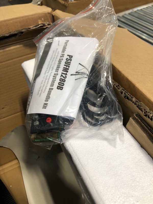 Photo 1 of ****** NO MIC **** Wireless Portable PA Speaker System - 700 W Battery Powered Rechargeable Sound Speaker and Microphone Set with Bluetooth MP3 USB Micro SD FM Radio AUX 1/4" DJ lights - For PA / Party - Pyle PSUFM1280B Basic Karaoke Speaker System