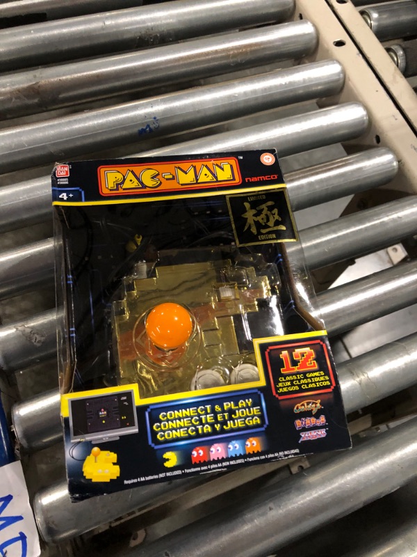 Photo 2 of Bandai - Pac-Man Connect and Play: Gold Edition Controller w/ 12 Classic Games