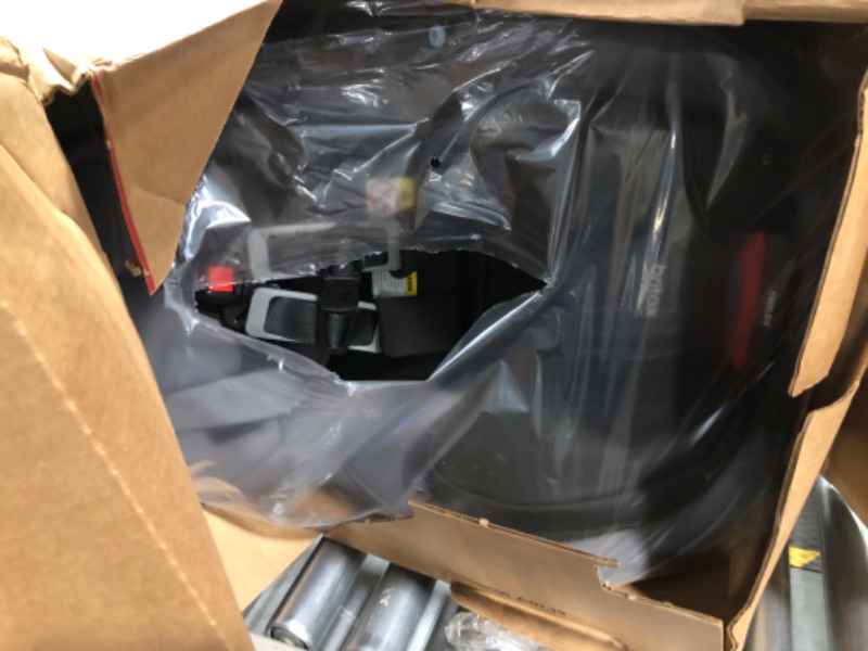 Photo 1 of Britax Emblem 3 Stage Convertible Car Seat, Dash
