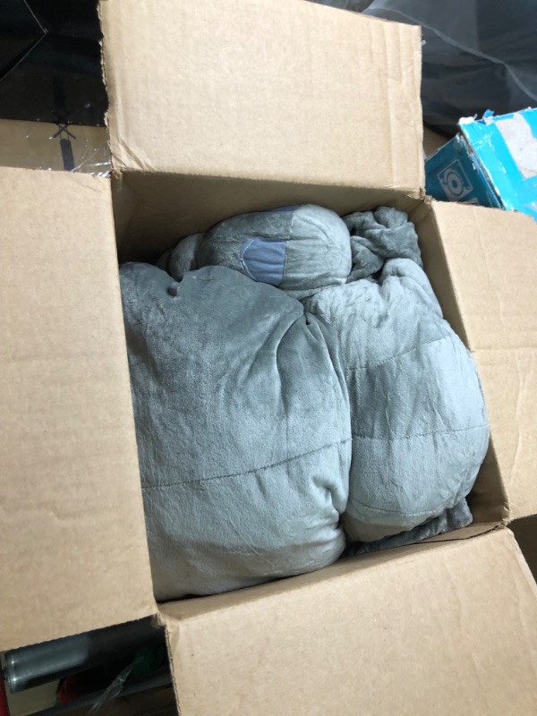 Photo 1 of Giant Stuffed Elephant Plush Animal Toy Valentines Day Surprise Gift Huge Stuffed Elephant Soft Big Elephant Large Stuffed Animal Doll Gray Elephant Plush for Kids Girlfriend Home Decor(31.5 Inch)