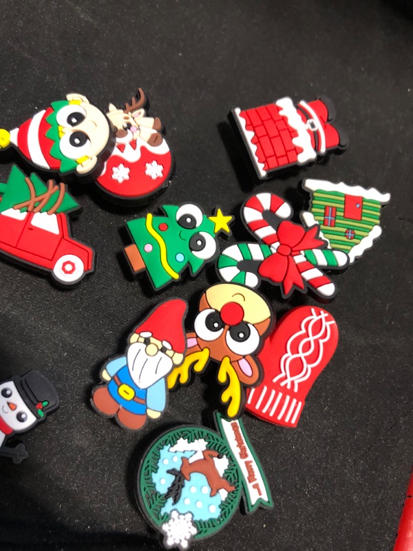 Photo 1 of DDTKZC25 PCS PVC Shoe Charms for Decoration Boys,Shoe Charms Kids Unisex Xmas 30DDTKZC PVC Shoe Charms for Decoration  Charms Kids Unisex
