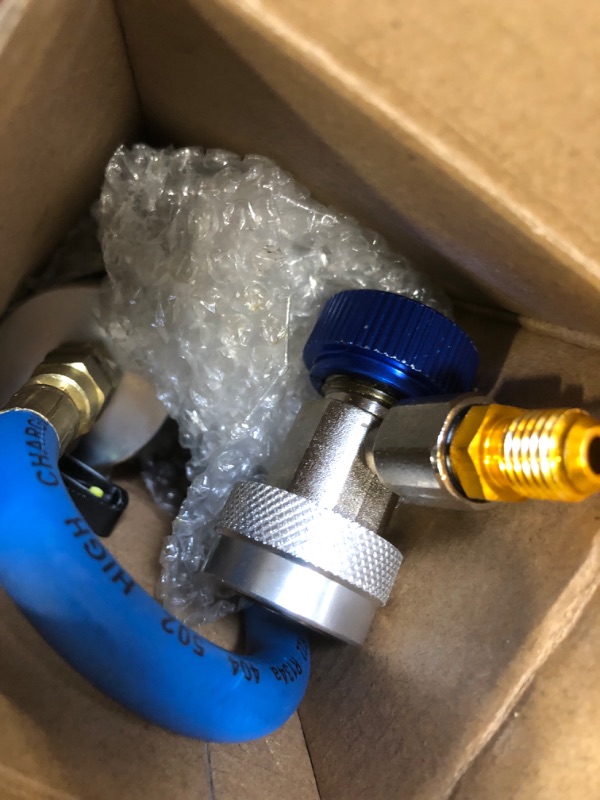 Photo 1 of GallopMax R1234YF & R134A AC Oil Dye Injector Kit with 2 Snap Quick Couplers 2 Oil Checkers 2oz Measuring Cup R134a+R1234yf