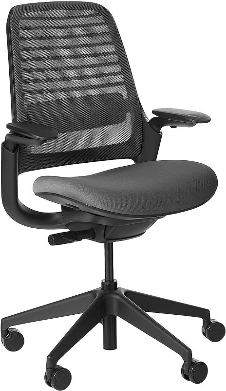 Photo 1 of ***CHAIR DOESNT MOVE UP AND DOWN***  

Steelcase Series 1 Office Chair - Ergonomic Work Chair with Wheels for Carpet - Helps Support Productivity - Weight-Activated Controls, Back Supports & Arm Support - Easy Assembly - Graphite
***Used, but in good cond