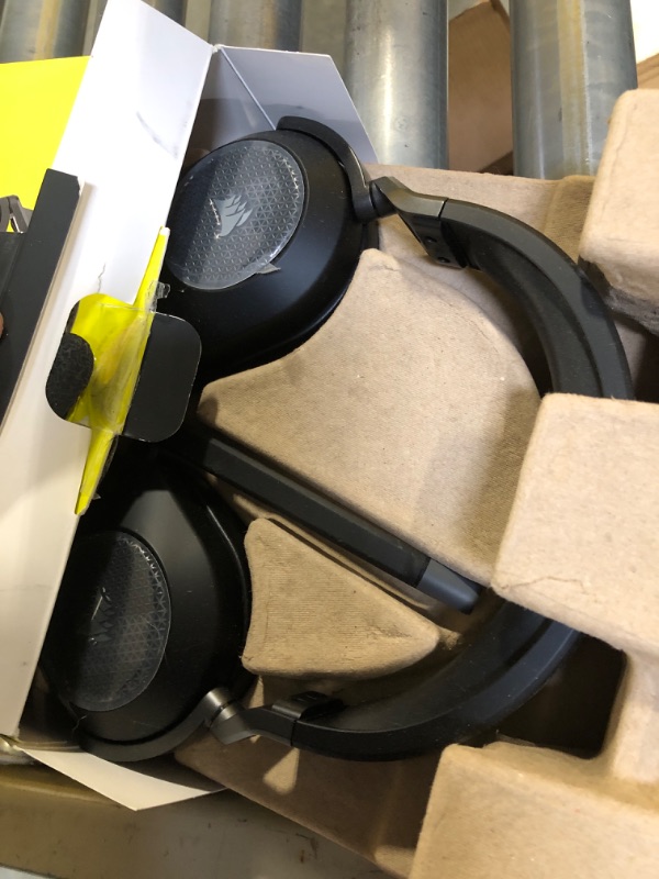 Photo 1 of Corsair HS65 Wireless Multiplatform Gaming Headset with Bluetooth - Dolby Audio 7.1 - Omni-Directional Microphone - iCUE Compatible - PC, Mac, PS5, PS4, Mobile - Carbon HS65 WIRELESS with Bluetooth Carbon