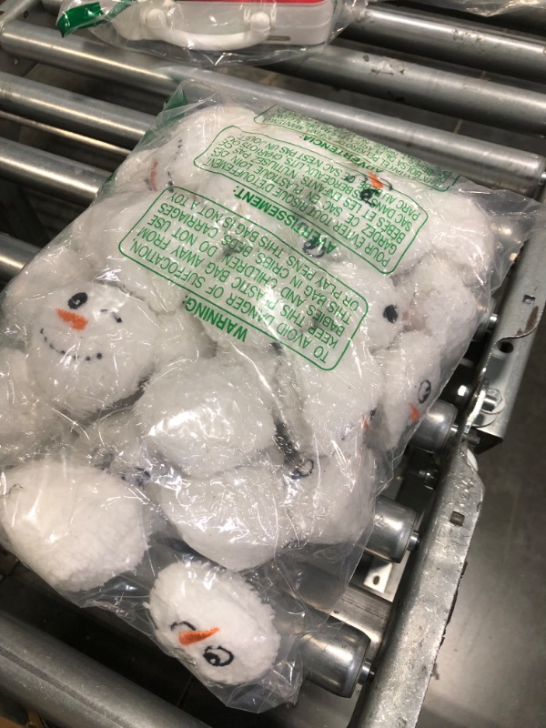 Photo 1 of 20 Pieces Plush Snowball for Kids Indoor Outdoor Stuffed Snowballs Snowman Toys Snowball Fun Set for Snow Games Decorations (Cute Series)20 Pieces Plush Snowball for Kids Indoor Outdoor Stuffed Snowballs Snowman Toys Snowball Fun Set for Snow Games Decora