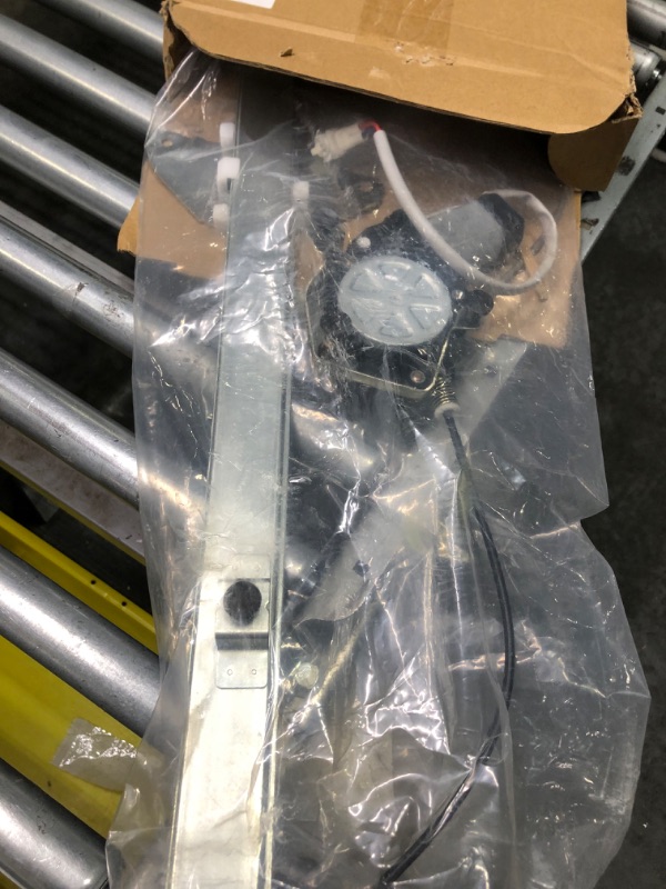 Photo 1 of A-Premium Power Window Regulator with Motor Compatible with Toyota RAV4 1996-2000 (4-Doors Only) Front Left Driver Side Front Driver (LH)