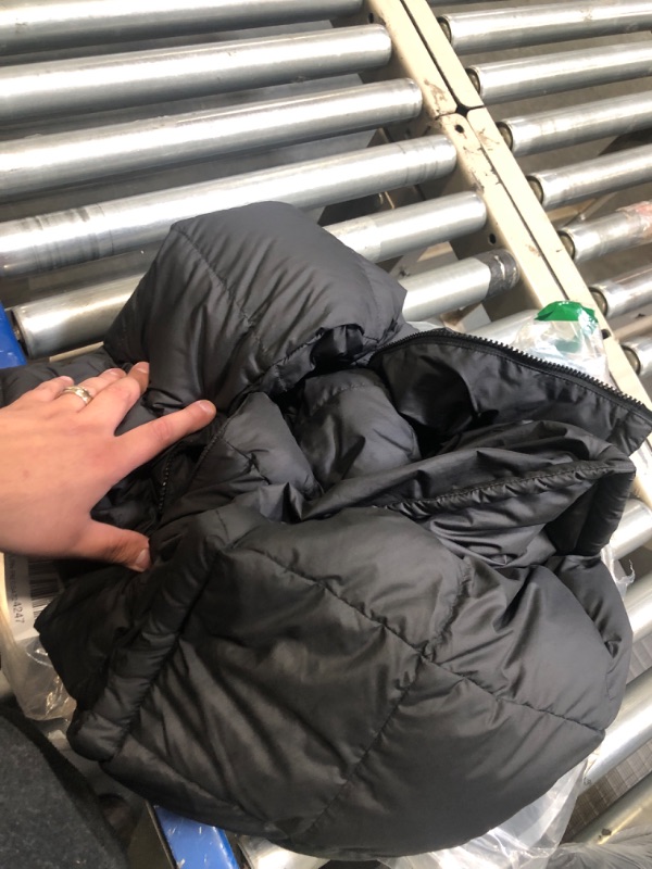 Photo 1 of **Used/Like New**THE NORTH FACE Women's Metropolis Insulated Parka (Standard and Plus Size) Tnf Black 2 Small