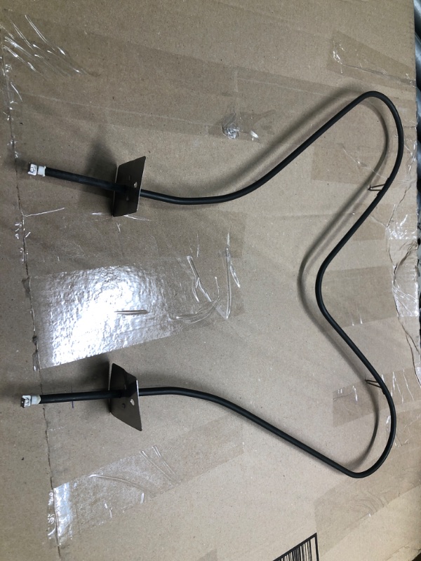 Photo 1 of 
Roll over image to zoom in







VIDEO
5303051519 Bake Element Heating by Seentech – Compatible with Frigidaire, Kelvinator, Gibson, Tappan - Replaces AP2136868, 3467, 5303051519, 08002858