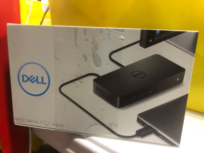 Photo 2 of Dell USB 3.0 Ultra HD/4K Triple Display Docking Station (D3100), Black