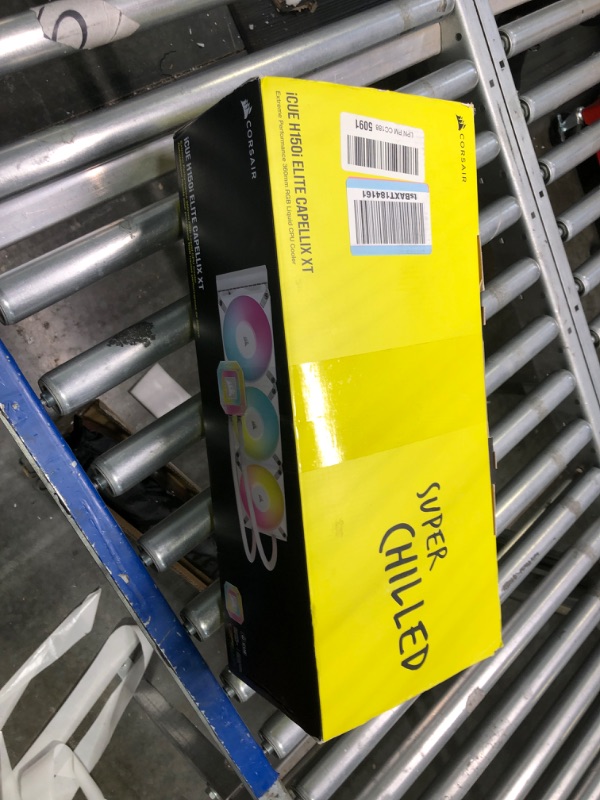 Photo 1 of Corsair iCUE H150i Elite CAPELLIX XT Desktop Liquid CPU Cooler - Three AF120 RGB Elite Fans - 360mm Radiator - Intel® LGA 1700, 1200, 115X, 2066, AMD® AM5, AM4 - Included iCUE Commander CORE - White ELITE CAPELLIX XT 360mm Radiator White