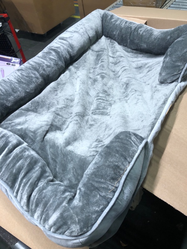 Photo 1 of 32x22 Grey Dog Bed