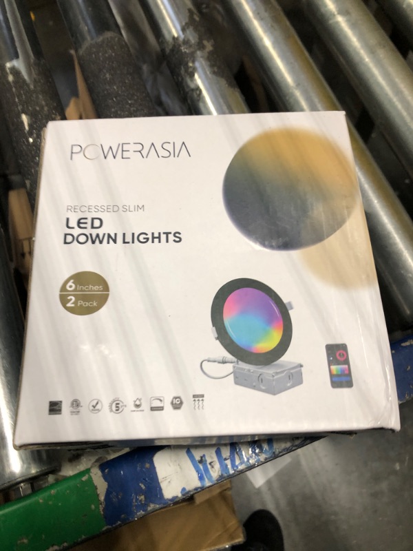 Photo 1 of 1 Pack 4 Inch LED Retrofit Recessed Lighting, 5CCT 4 Inch Can Lights Selectable 2700K-6000K Dimmable, 9W 630LM Recessed DownLights with Metal Smooth Trim- ETL and Energy Star Certified