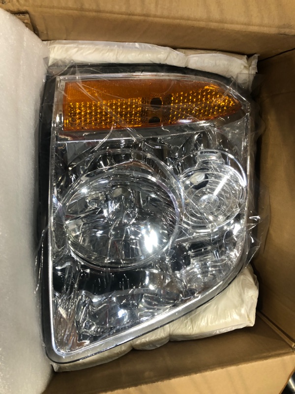 Photo 3 of CLERYEE Headlight Pair Assembly Compatible with GMC Yukon/Yukon XL 1500 2500 2007-2014, Factory-OE-Style Head Lamp Replaces 15861026 15861025, w/o bulb, Chrome+Amber, Left and Right Side PAIR Chrome Housing