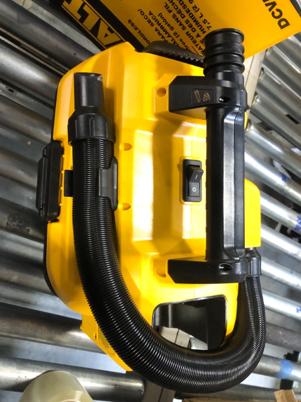 Photo 3 of ***TOOL ONLY - NO BATTERY***

DEWALT 20V MAX Cordless Wet-Dry Vacuum, Tool Only (DCV580H),Black, Yellow, 17.10 Inch x 12.80 Inch x 12.30 Inch