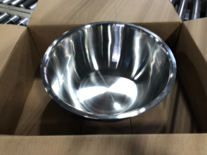 Photo 3 of 10.75 Qt. Stainless Steel Mixing Bowl