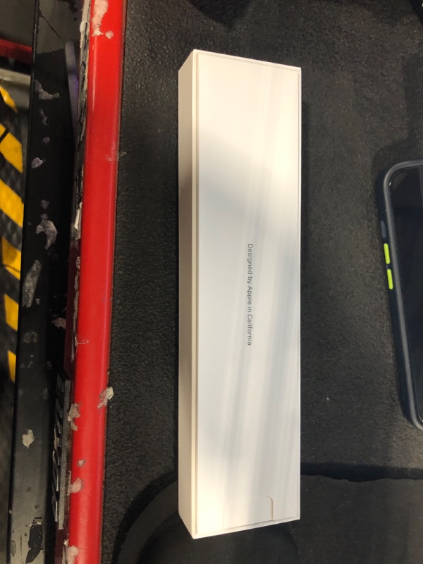 Photo 4 of Apple Pencil (2nd Generation)