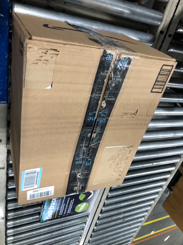 Photo 1 of Corsair iCUE H150i Elite LCD XT Liquid CPU Cooler - IPS LCD Screen - Three AF120 RGB Elite Fans - 360mm Radiator - Fits Intel® LGA 1700, AMD® AM5, and More - Included iCUE Commander CORE - Black ELITE LCD XT 360mm Radiator Black
